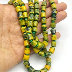 💚💛💙Fantastic vintage necklace💙💛💚